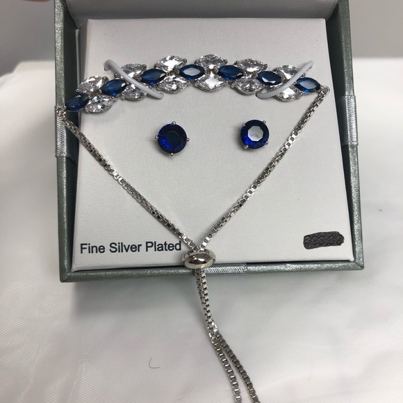 Fine Silver Plated Earring & Bracelet Blue Set - Picture 2 of 6